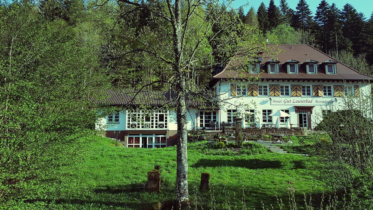 Gut Lauterbad Hotel 프로이덴슈타트 외부 사진
