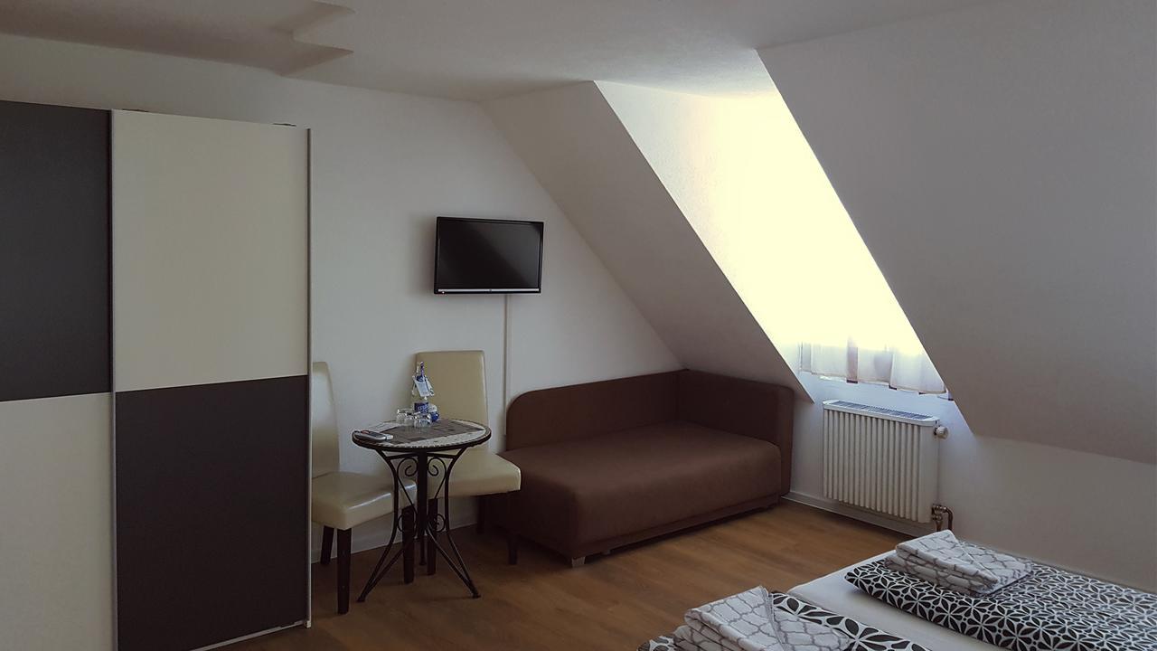 Gut Lauterbad Hotel 프로이덴슈타트 외부 사진